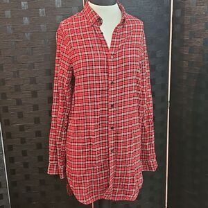 ASOS Red and Black Checkered Long Flannel Shirt Size Small